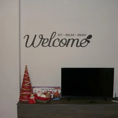 Ai Pini Apartment